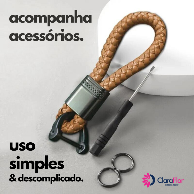 Compre 1 de ganhe o 2º. Chaveiro de Couro feito a mão. Simples e elegante para pessoas exigentes. Fivela em liga de zinco durável.